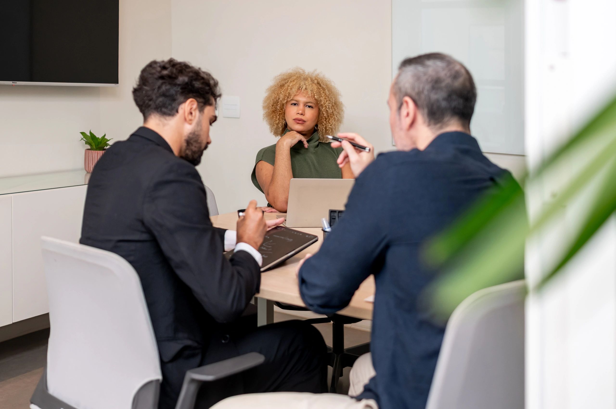 Startup team in a modern consulting meeting